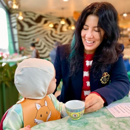 The picture of Rosaline Hoss with her mother Stephanie Beatriz.